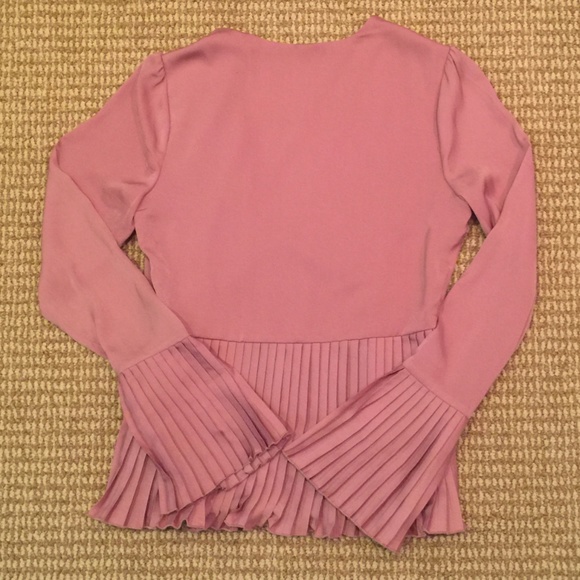 Lovers + Friends Fain Top in Orchid Small - Picture 8 of 8